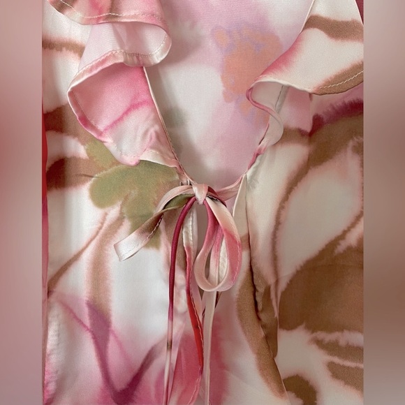 Elie Tahari Pink Floral Ruffle Tie Front Topper Blouse XS - Picture 6 of 12